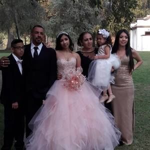 Meet your Posher, Deyanira